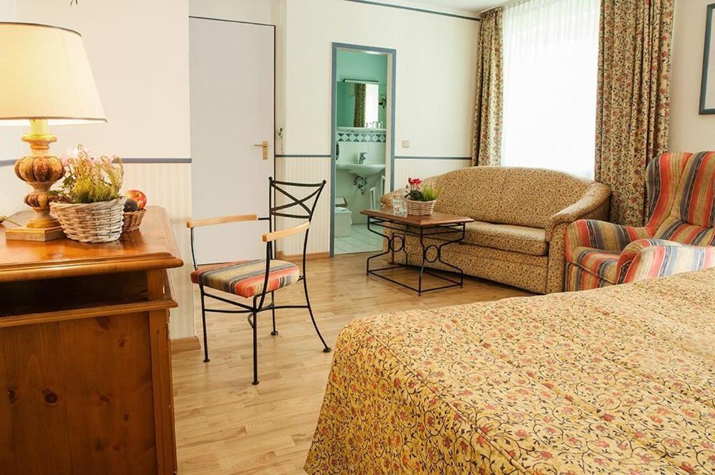 Landgasthof & Hotel Jagdhof Stralsund Room photo