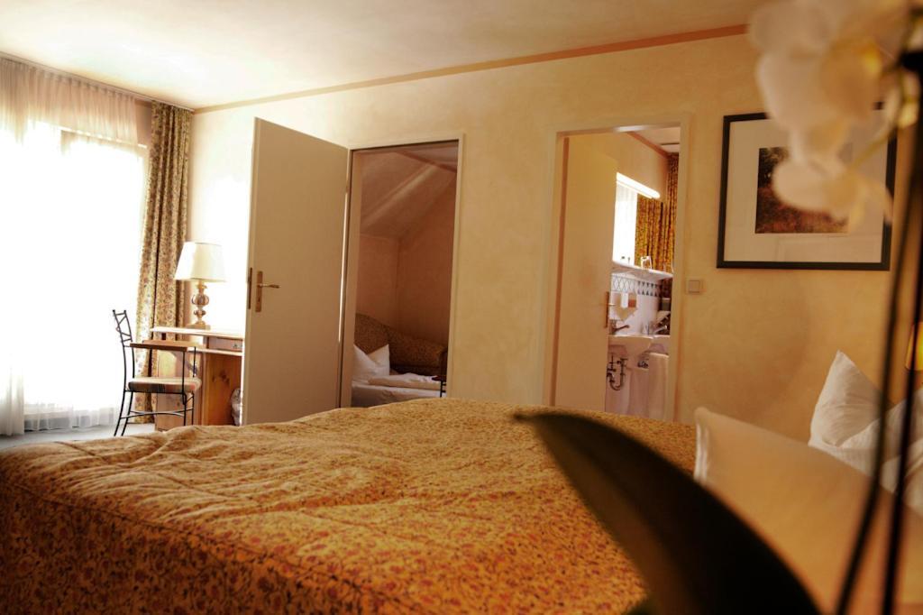 Landgasthof & Hotel Jagdhof Stralsund Room photo