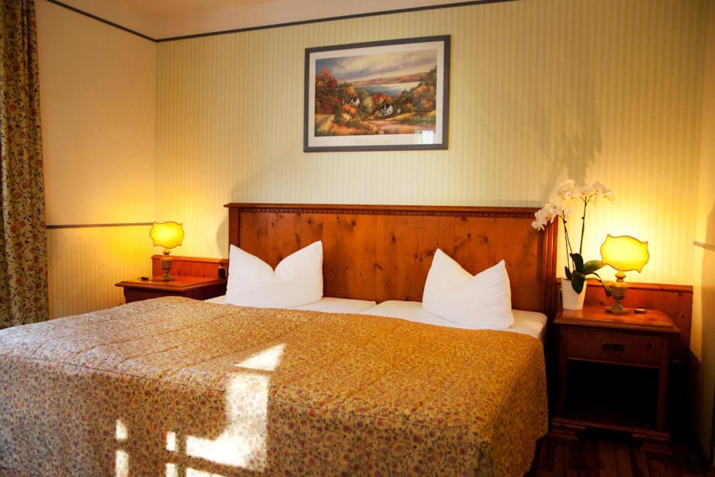 Landgasthof & Hotel Jagdhof Stralsund Room photo