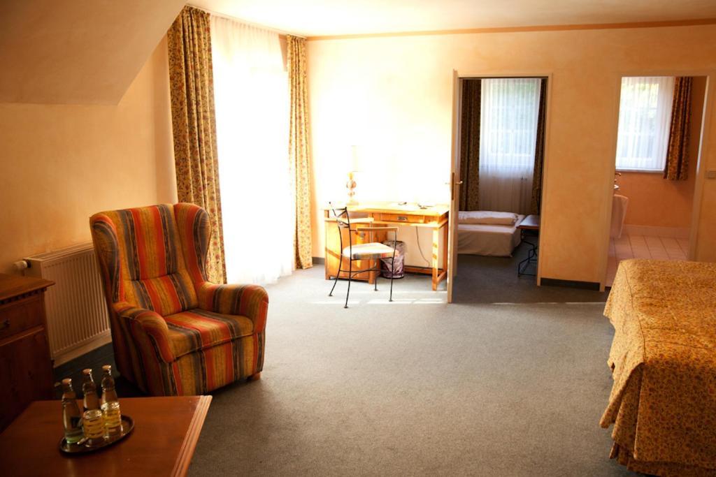 Landgasthof & Hotel Jagdhof Stralsund Room photo